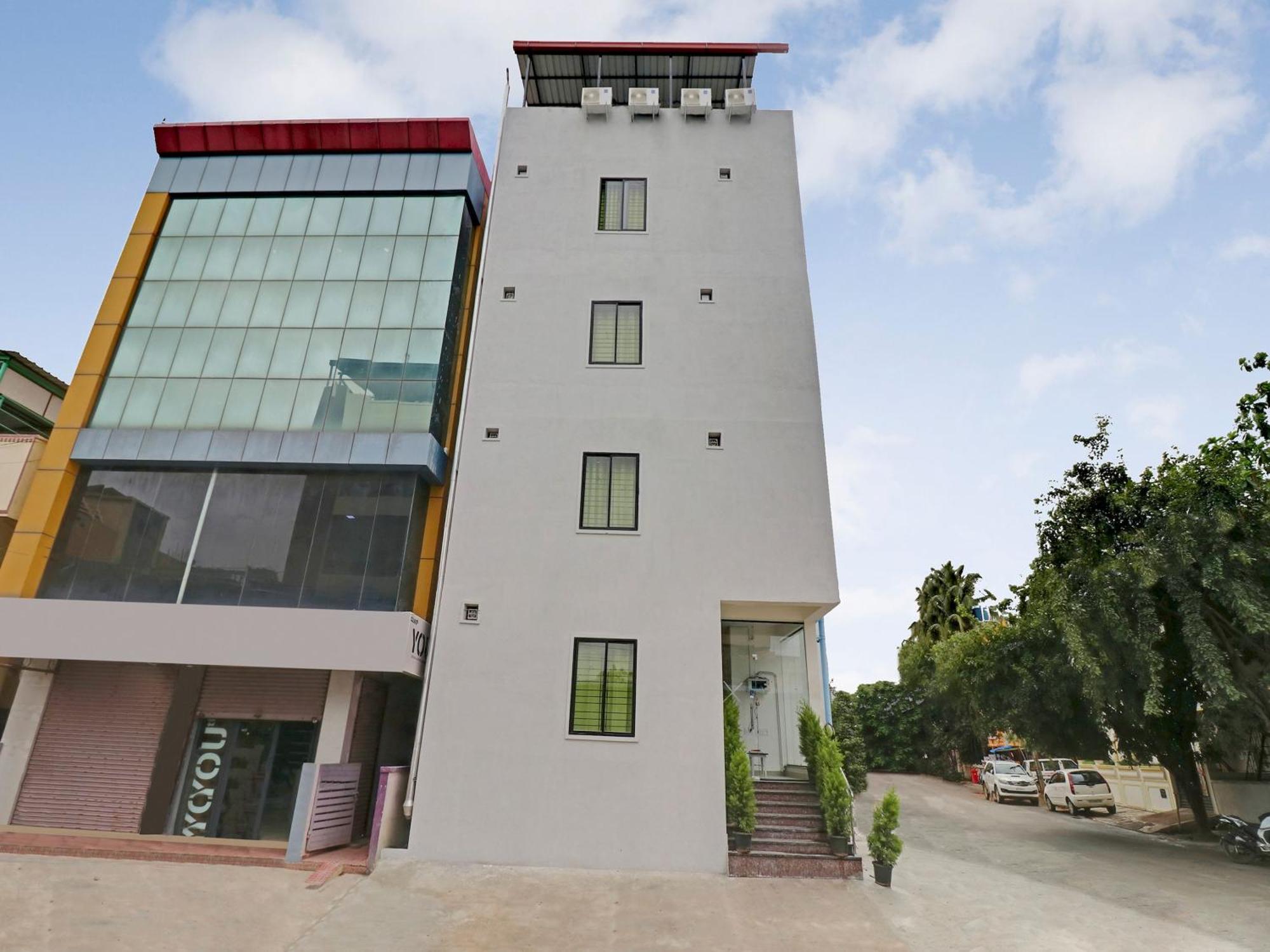 Hotel O Leva Homes Near Baiyappanahalli Metro Station Bangalore Exterior photo