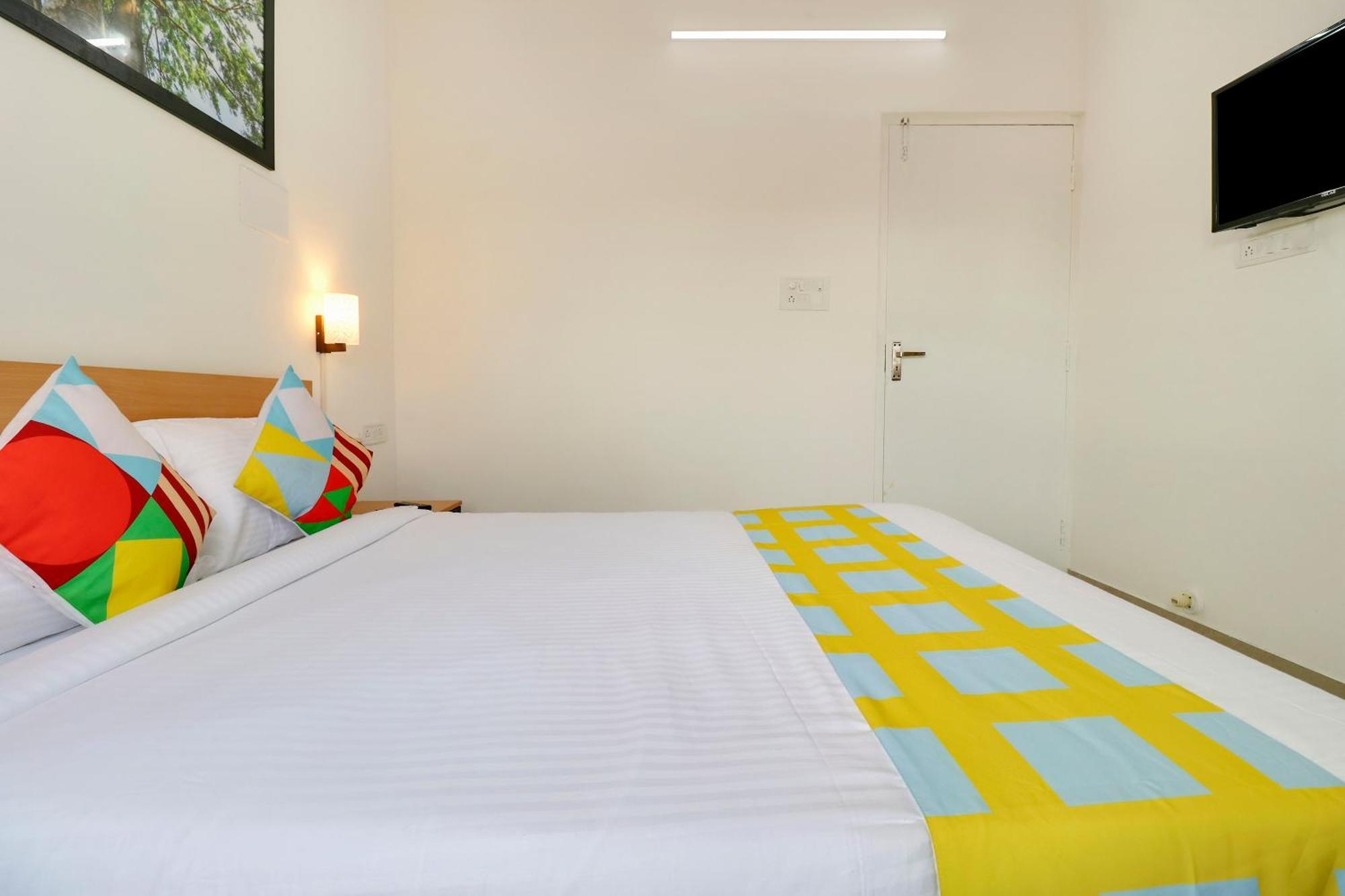 Hotel O Leva Homes Near Baiyappanahalli Metro Station Bangalore Exterior photo